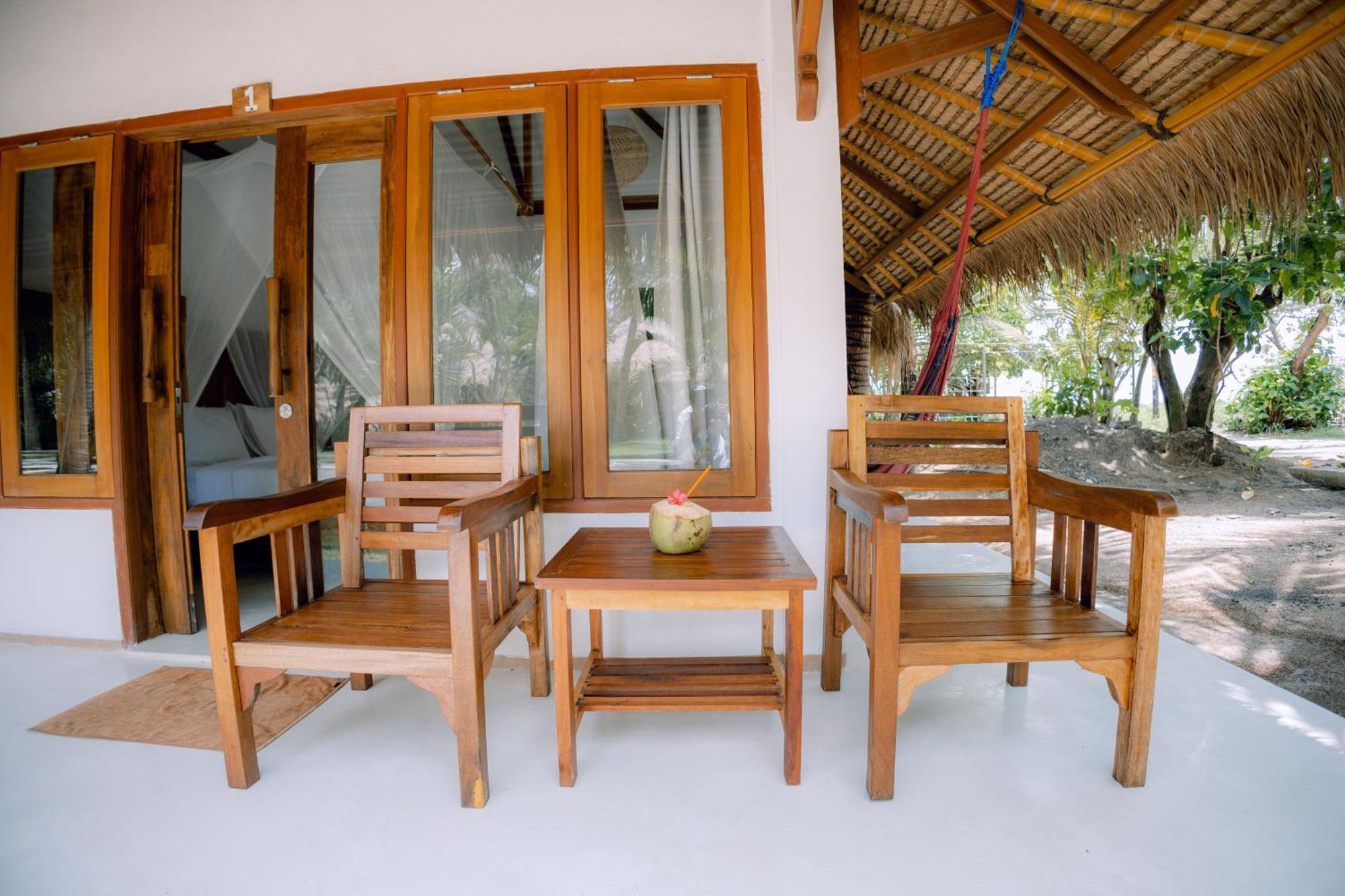 Island View Bar & Bungalow Gili Air Exterior foto